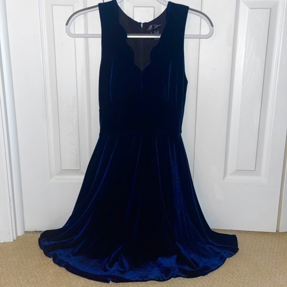 AQUA Women’s Velvet Royal Blue Dress Size XS